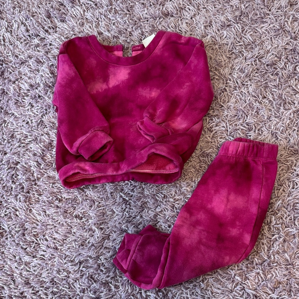 GAP Kids Fuchsia Tie-Dye Sweatshirt & Jogger Set